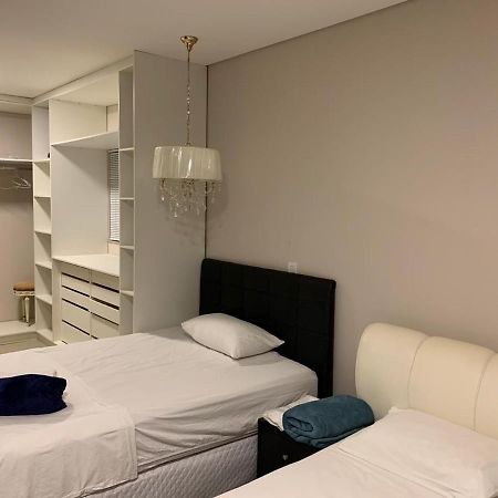 Willa Casa Moderna No Centro Proxima A Atracoes Turisticas Foz do Iguaçu Zewnętrze zdjęcie